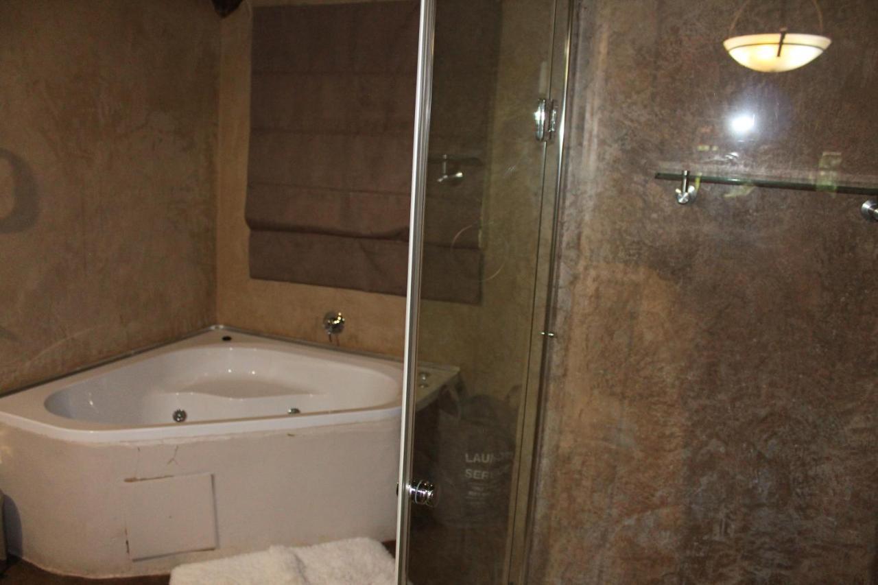 Foreigners Friend Guest House Pretoria-Noord Buitenkant foto
